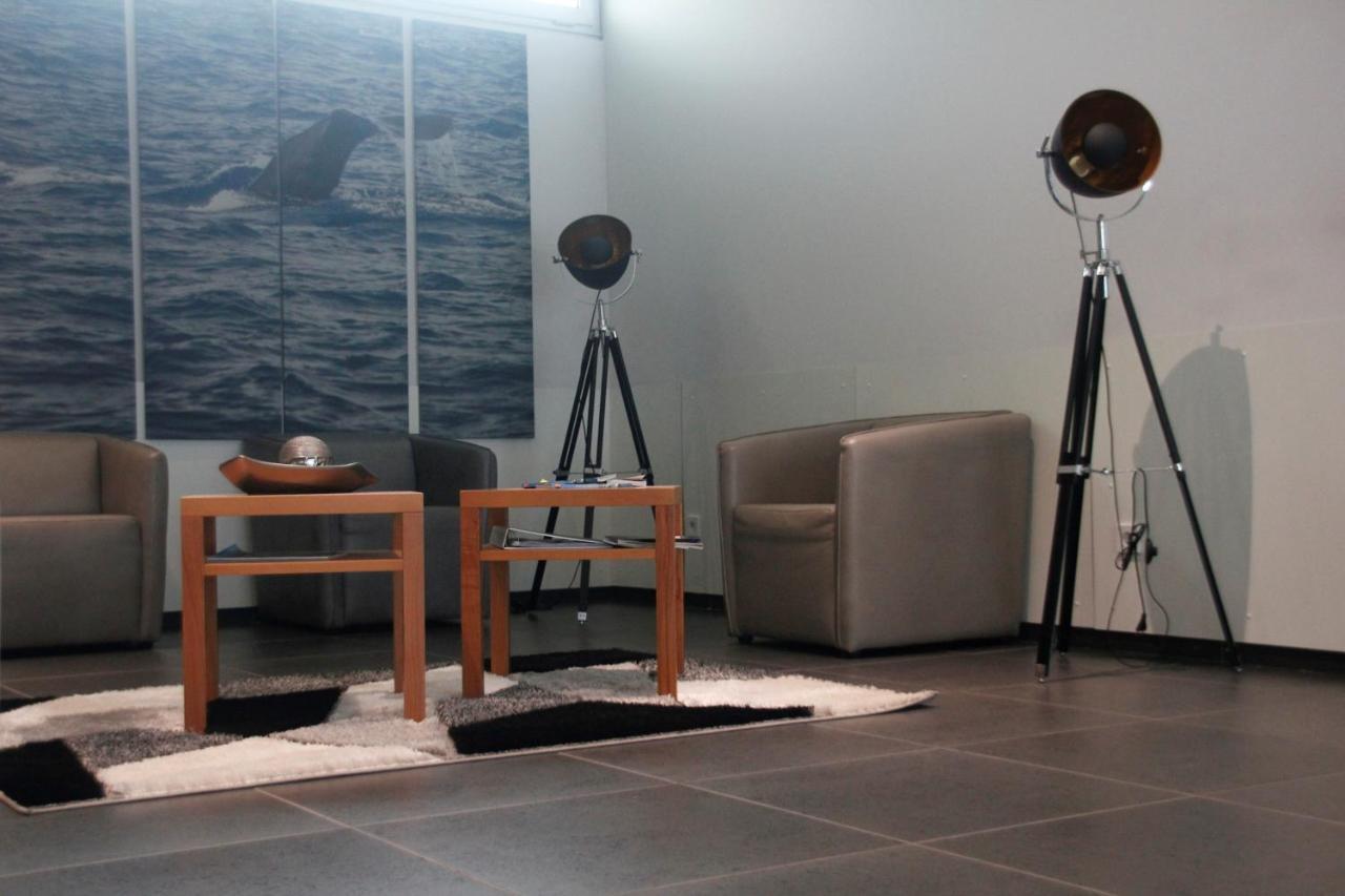 Whalesbay Hotel Apartamentos Capelas Eksteriør bilde