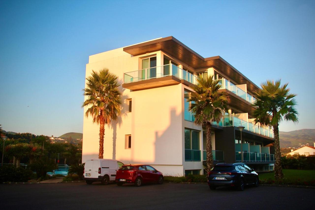Whalesbay Hotel Apartamentos Capelas Eksteriør bilde
