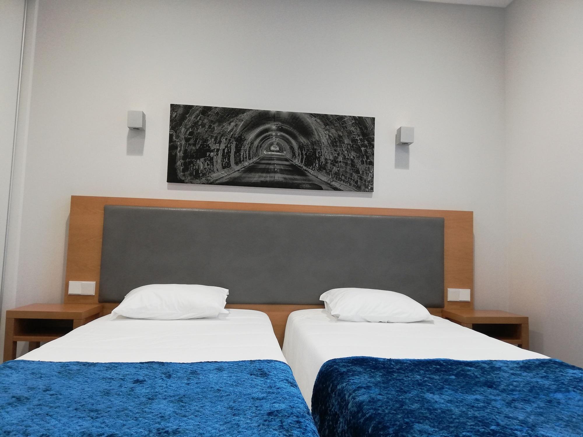 Whalesbay Hotel Apartamentos Capelas Eksteriør bilde